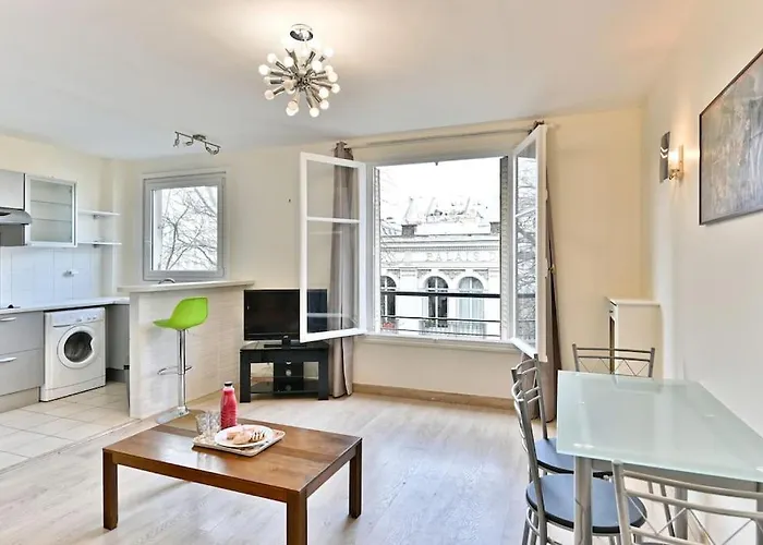 Appartement Central Avenue Du Maine - II