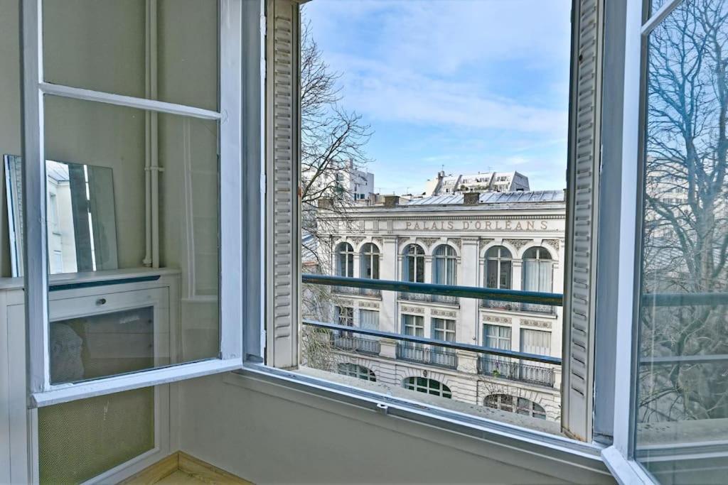 Avenue Du Maine - Ii *