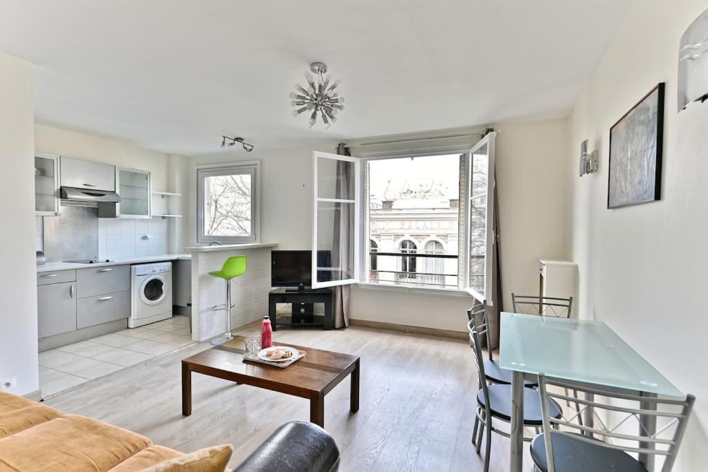 Avenue Du Maine - Ii Apartment